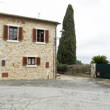 Giuma Tuscany Historic Country House With Roof Terrace Near Saturnia Spa